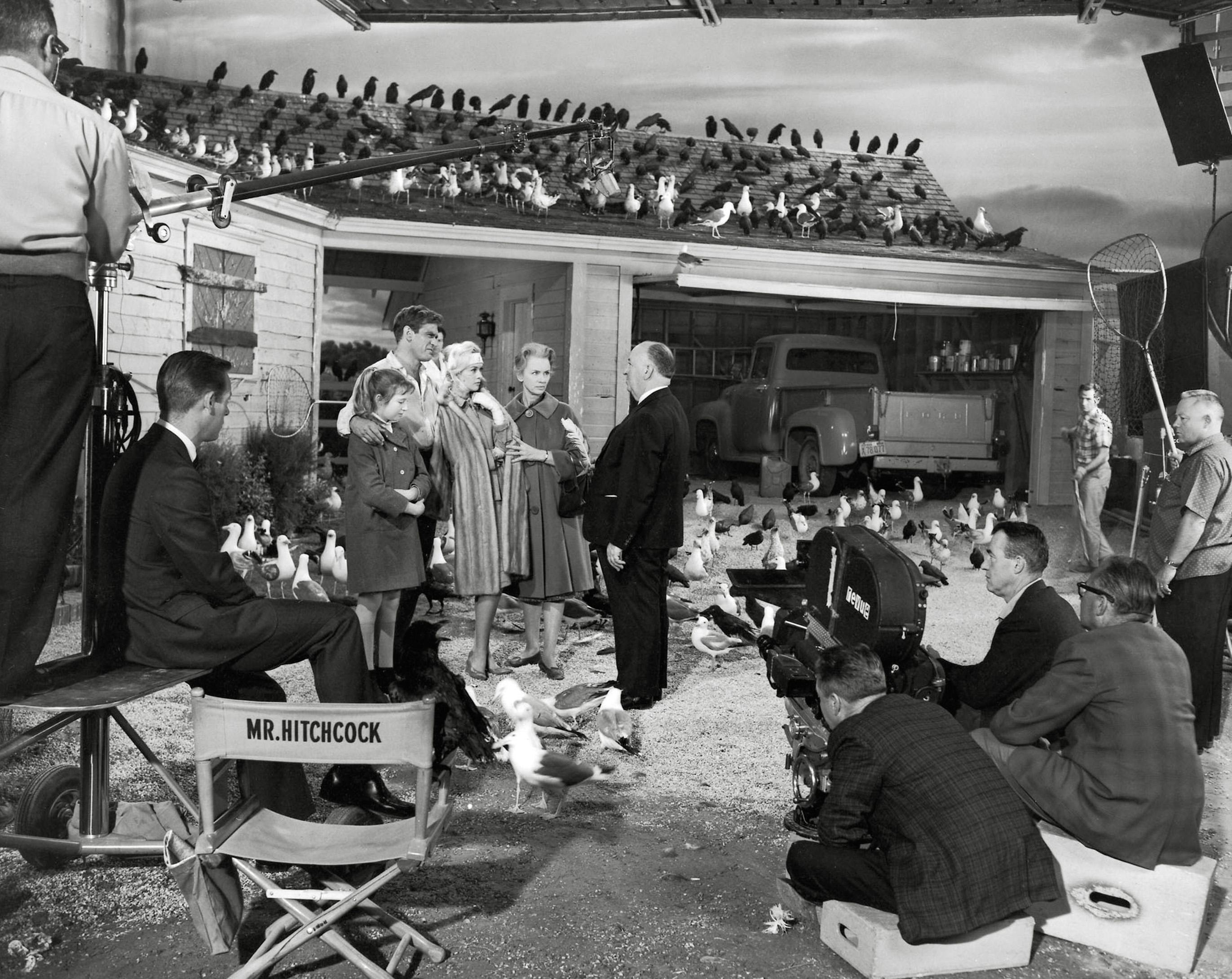 Alfred Hitchcock, Rod Taylor, Tippi Hedren, Jessica Tandy, and Veronica Cartwright during production of 