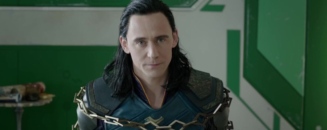 (Thor: Ragnarok) Tom Explains the Relationship Between Thor and Loki